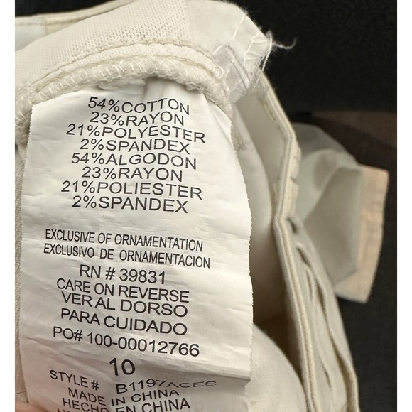 Democracy Ab Technology Denim Jeans Womens 10 Khaki Cream Slim Straight Denim - Picture 6 of 8